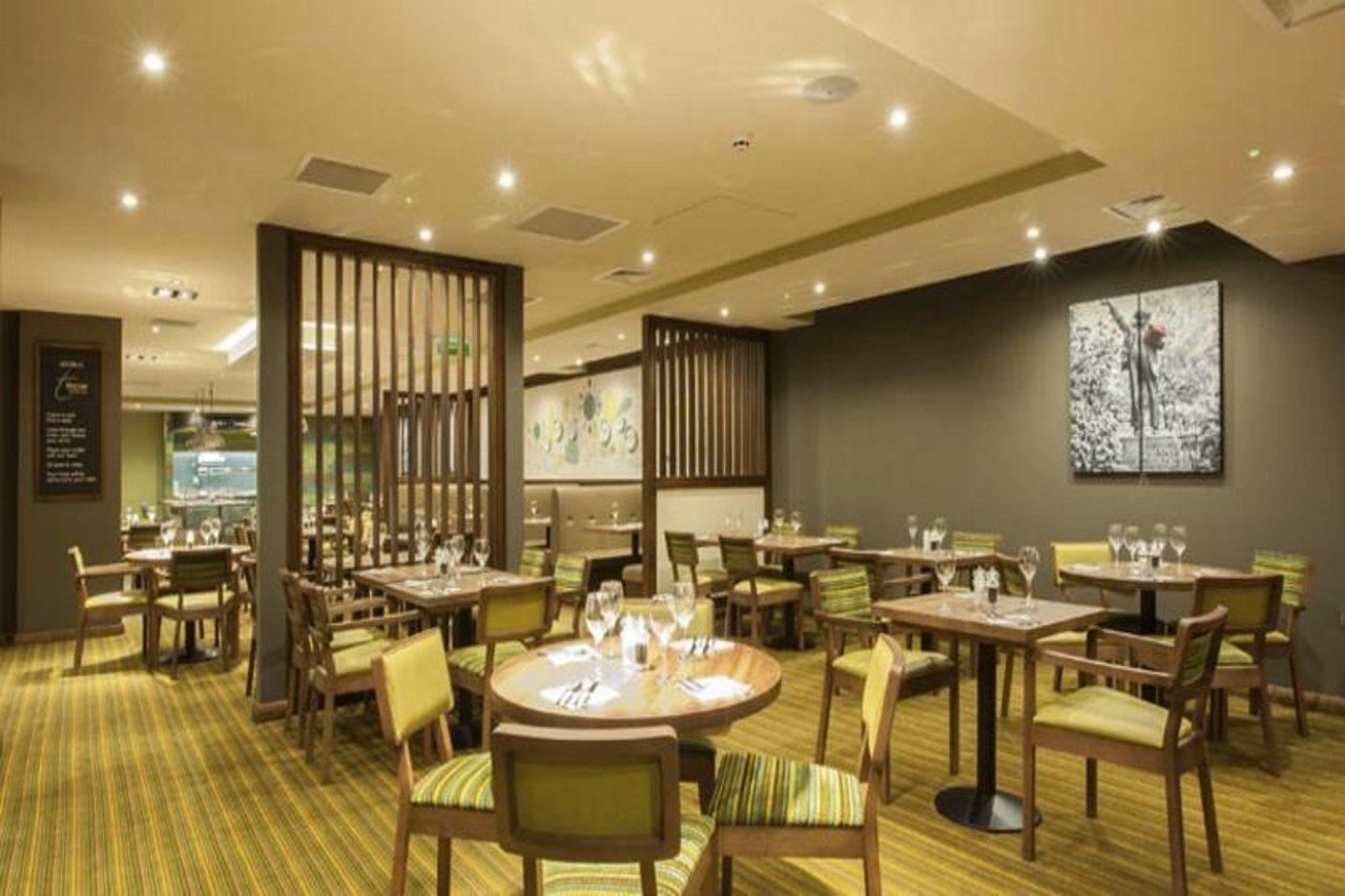 Premier Inn London Holborn Εξωτερικό φωτογραφία
