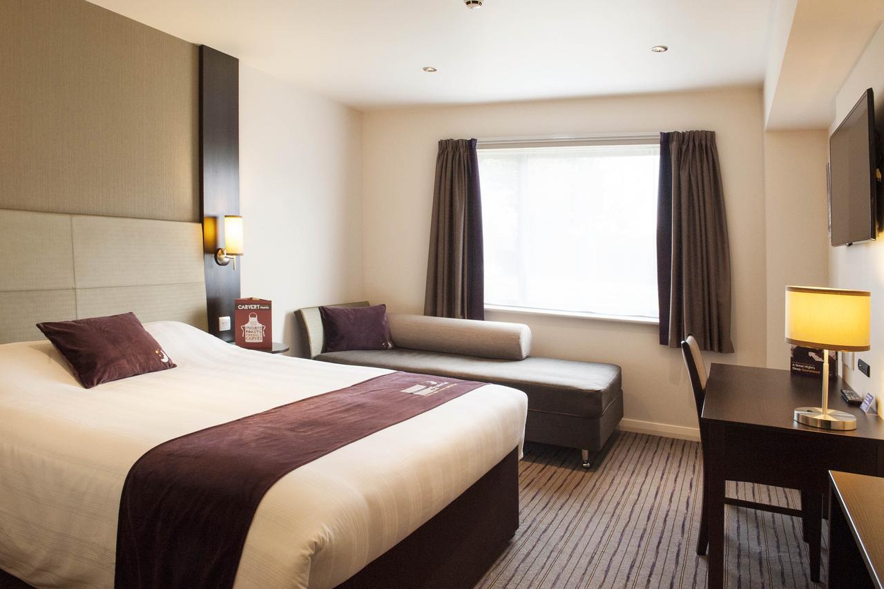 Premier Inn London Holborn Δωμάτιο φωτογραφία